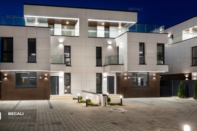 Vila cu etaj 5 camere